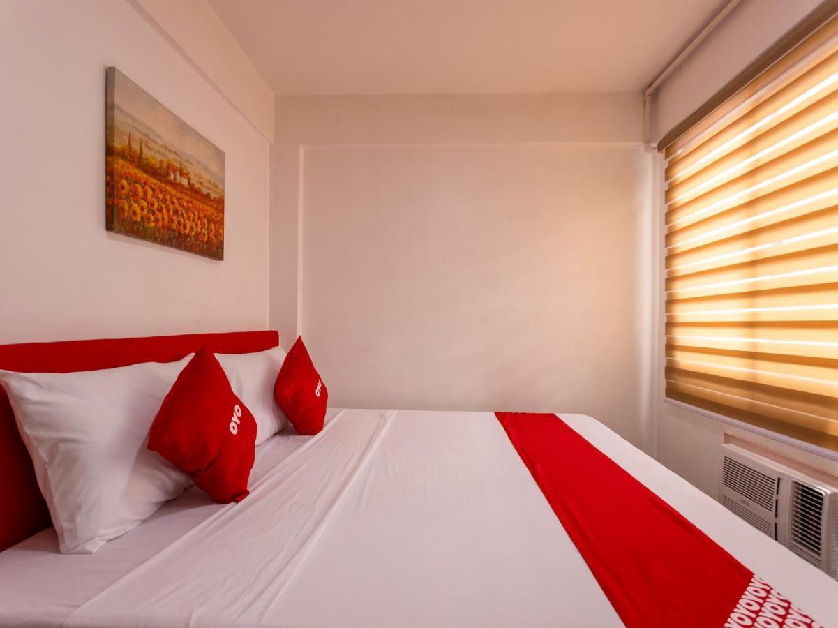 Capital O 806 Pattaui Residences Taguig Esterno foto