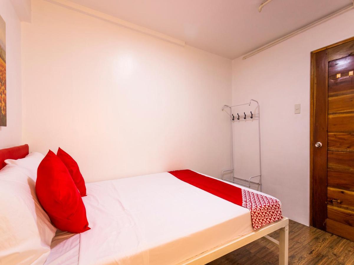Capital O 806 Pattaui Residences Taguig Esterno foto
