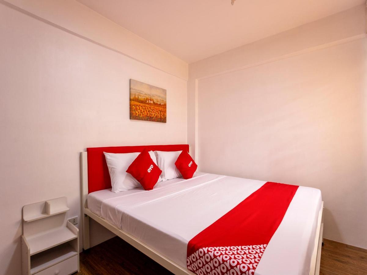 Capital O 806 Pattaui Residences Taguig Esterno foto