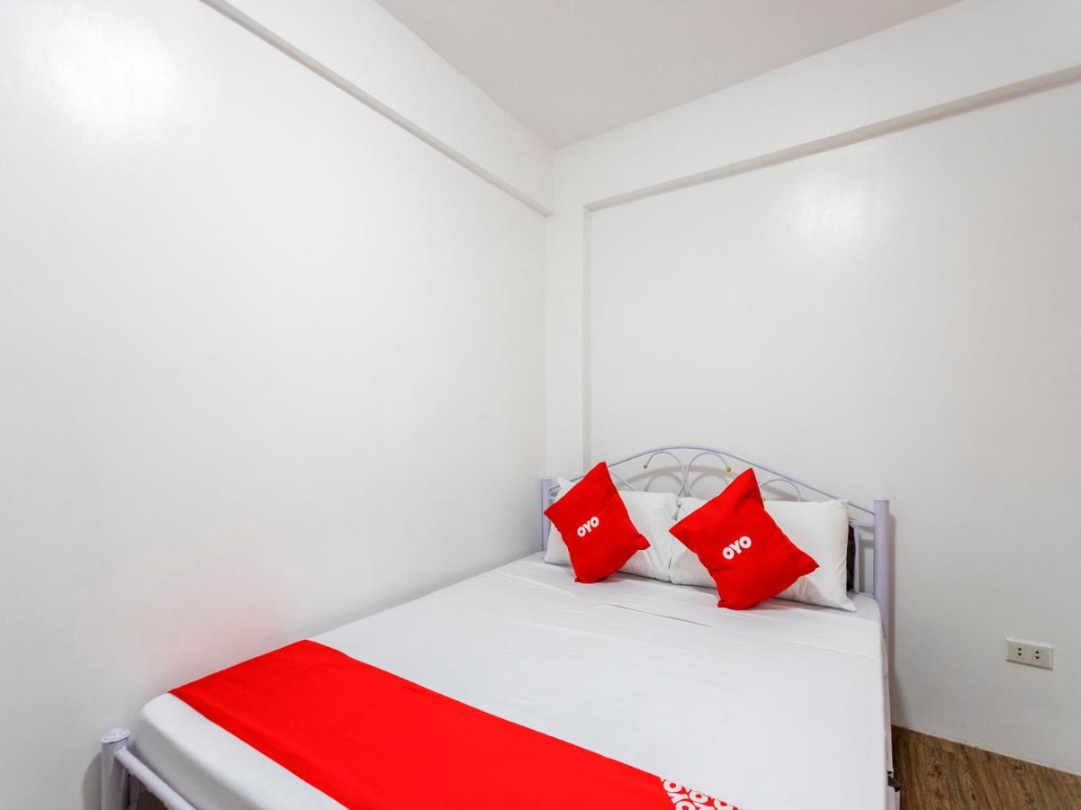 Capital O 806 Pattaui Residences Taguig Esterno foto