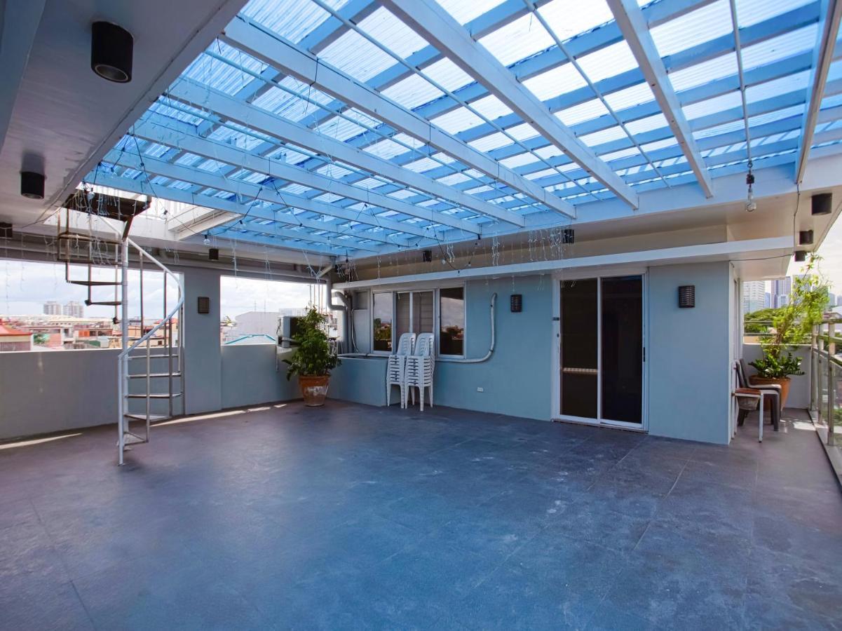 Capital O 806 Pattaui Residences Taguig Esterno foto