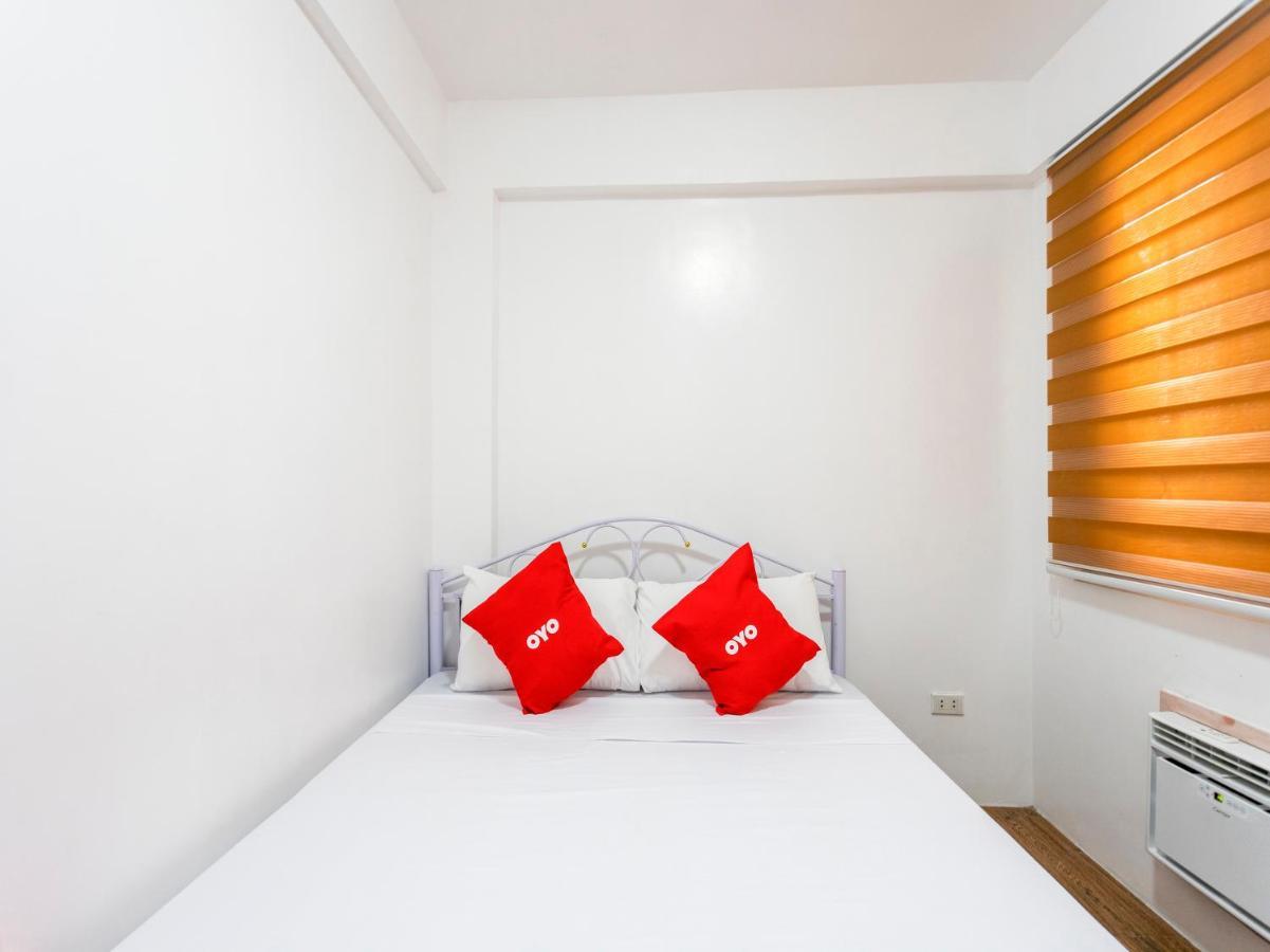 Capital O 806 Pattaui Residences Taguig Esterno foto