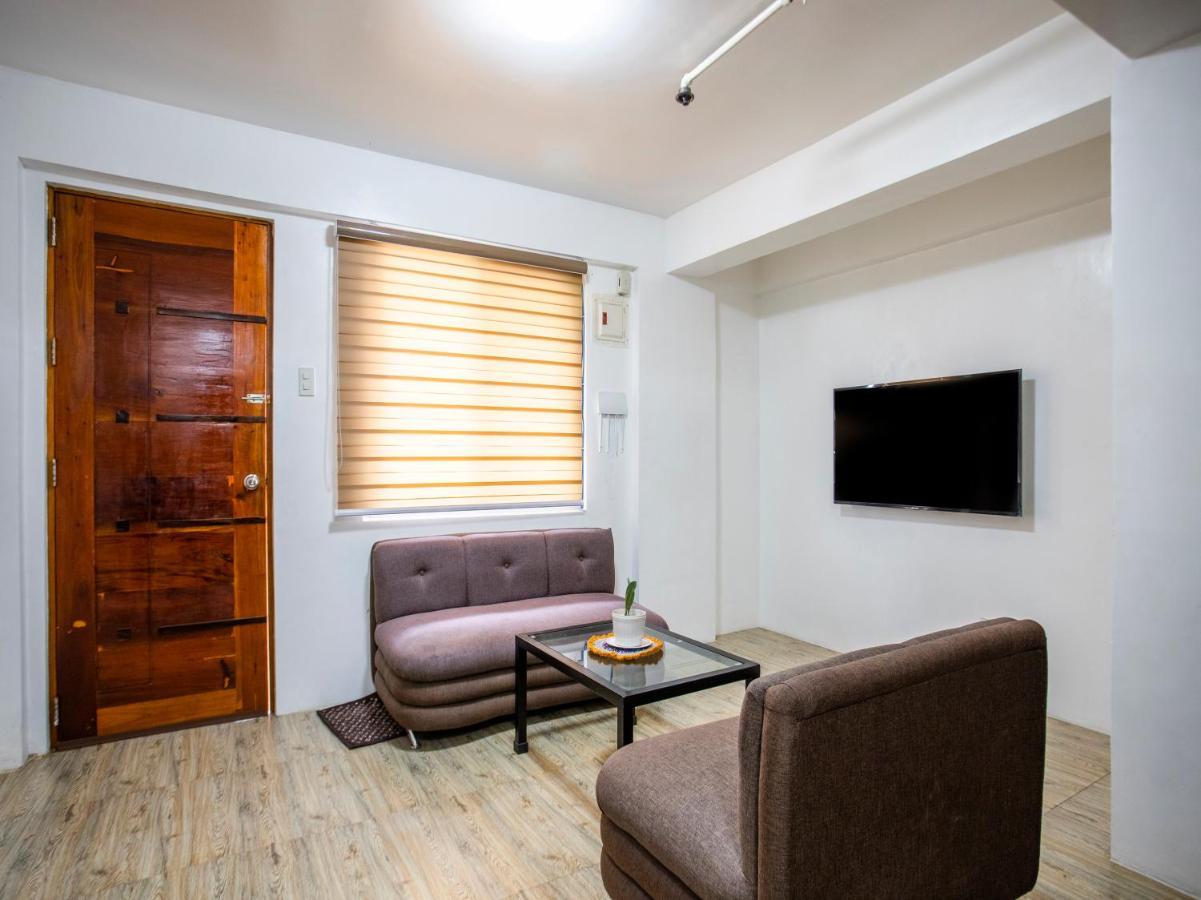 Capital O 806 Pattaui Residences Taguig Esterno foto