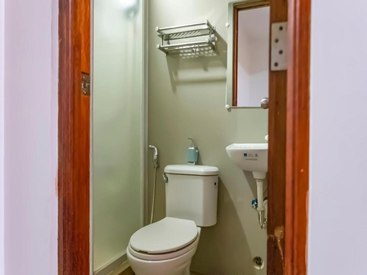 Capital O 806 Pattaui Residences Taguig Esterno foto